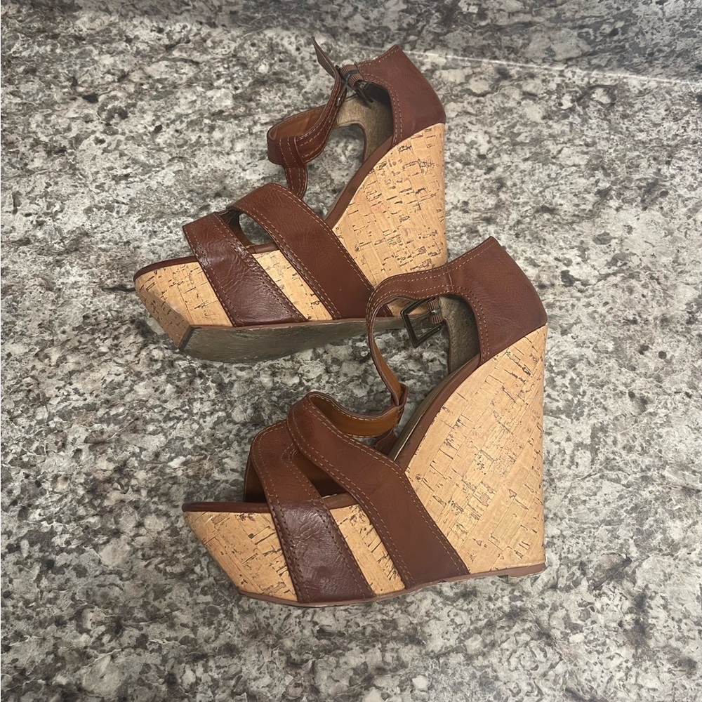 Shoe Dazzle Brown Tan Wedge Sandals with Cork Platform